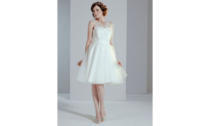 White short dress for wedding