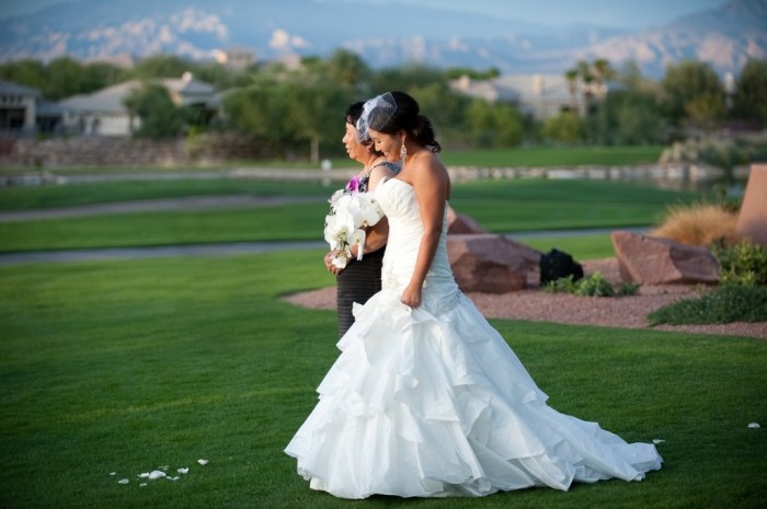 Wedding dress las vegas